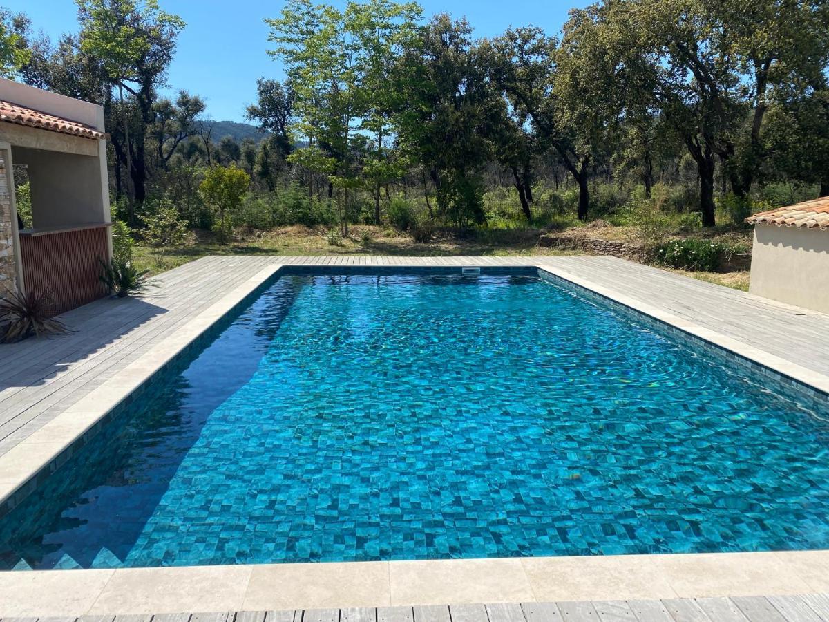 Magnifique Villa Avec Piscine Au Coeur Des Vignes Коголин Экстерьер фото