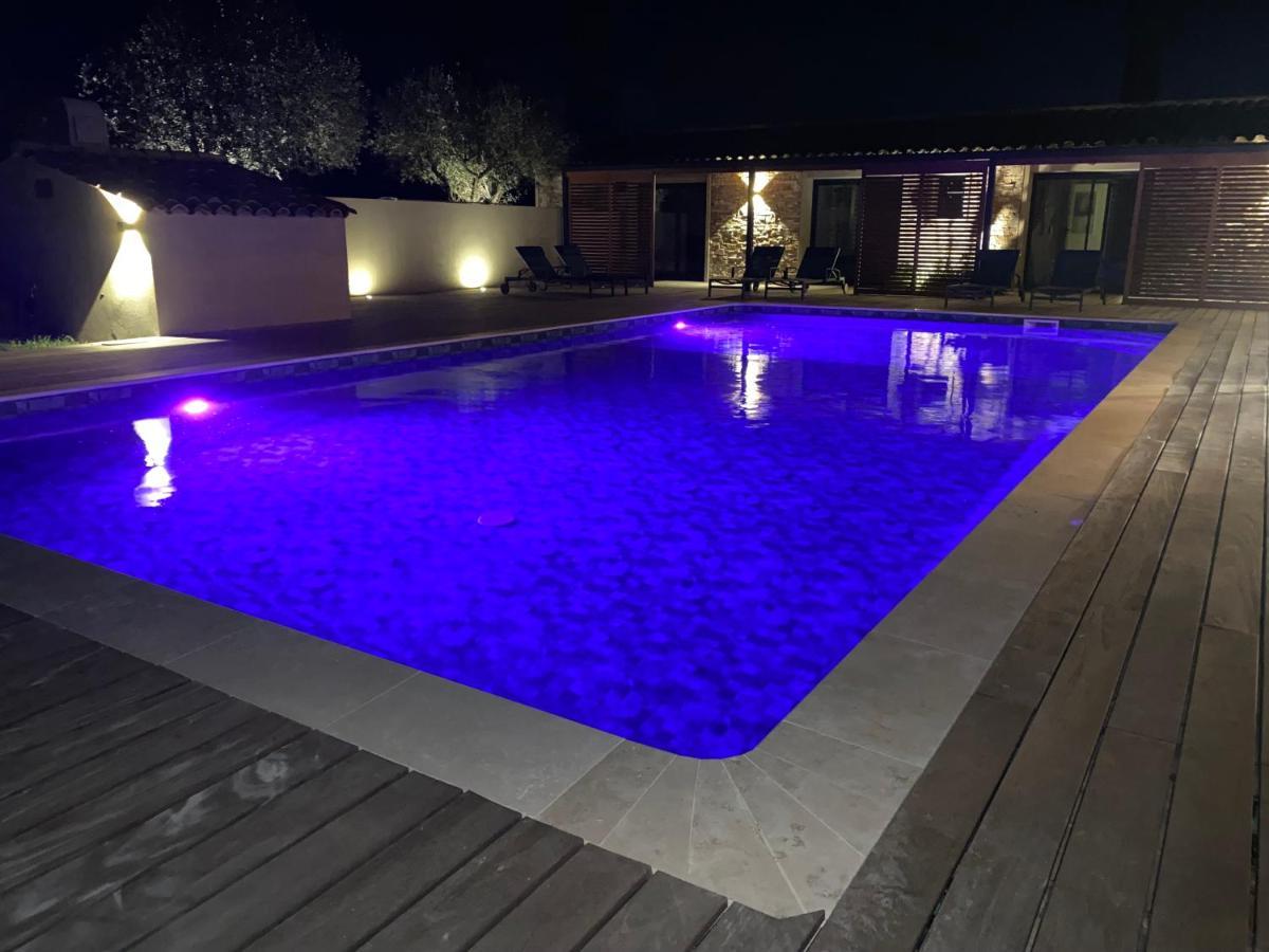 Magnifique Villa Avec Piscine Au Coeur Des Vignes Коголин Экстерьер фото