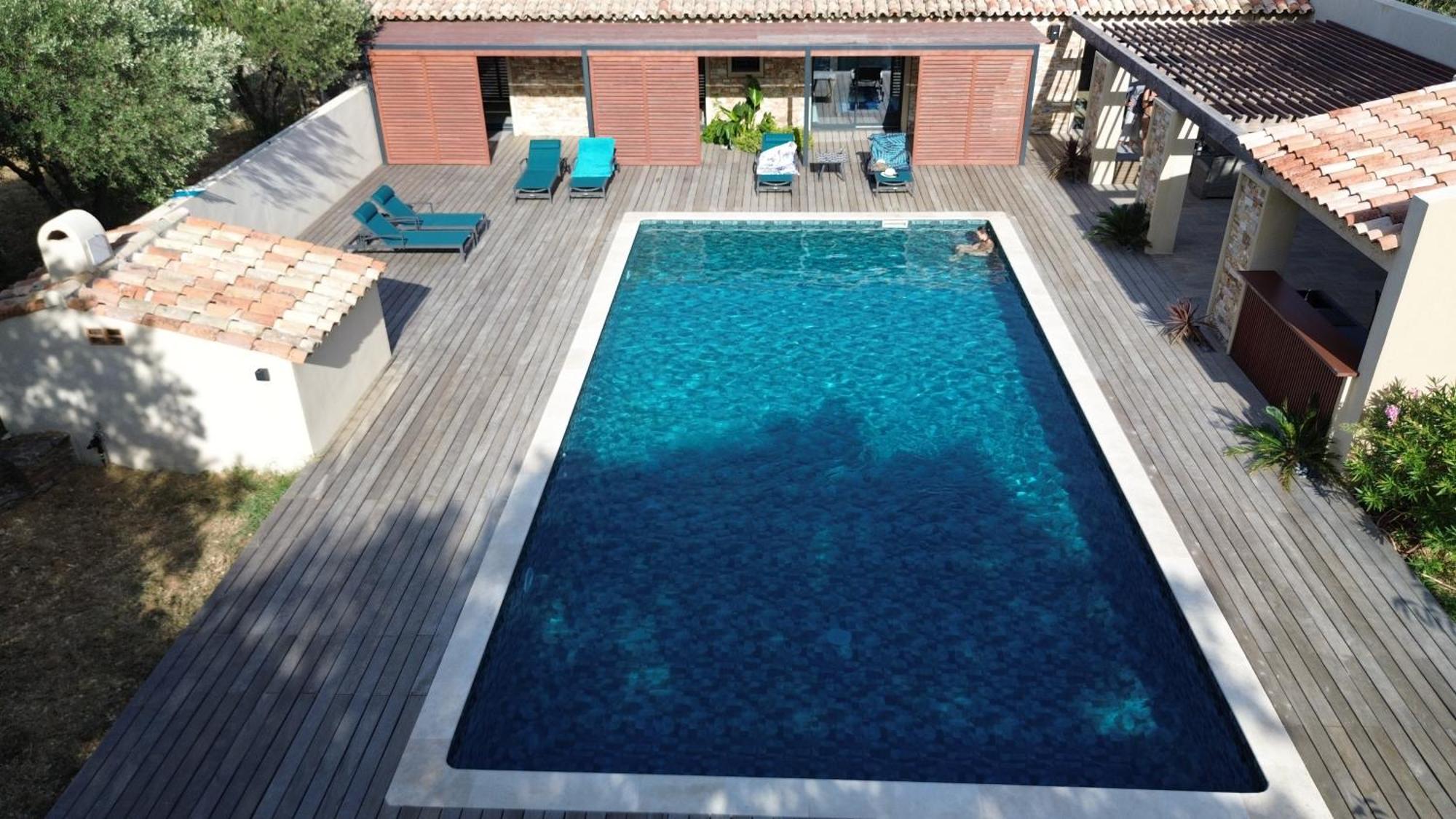 Magnifique Villa Avec Piscine Au Coeur Des Vignes Коголин Экстерьер фото